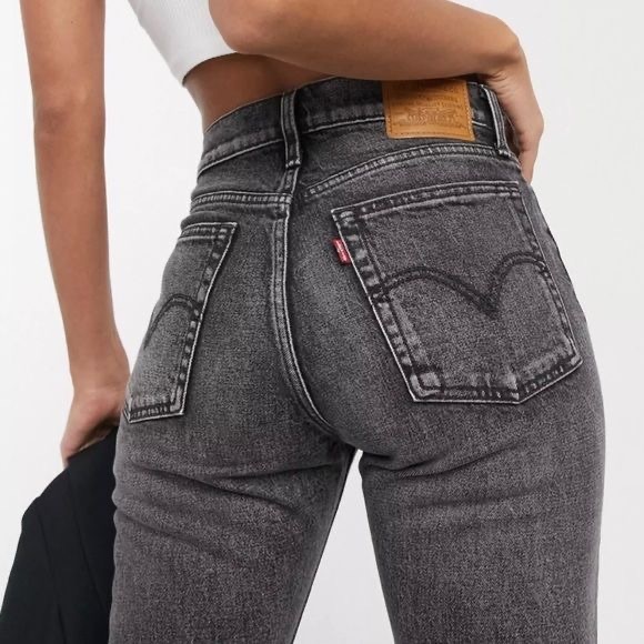 Levi's Denim - Black 501 Levi’s with holes